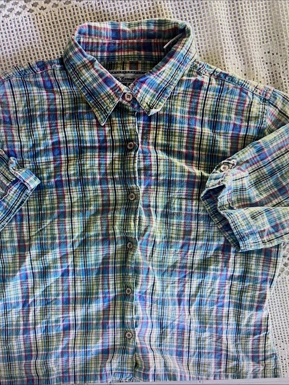 Women’s Plaid Button-Up Shirt - Green Multicolor